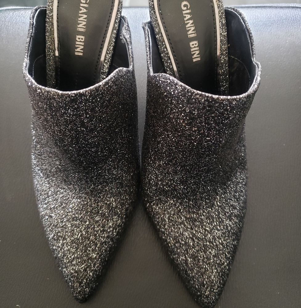 Gianni Bini Women's Glitter Black Heels